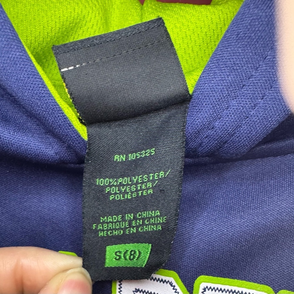 John Deere Navy Blue Sweatshirt with Bright Yellow-Green Graphics - Picture 4 of 4